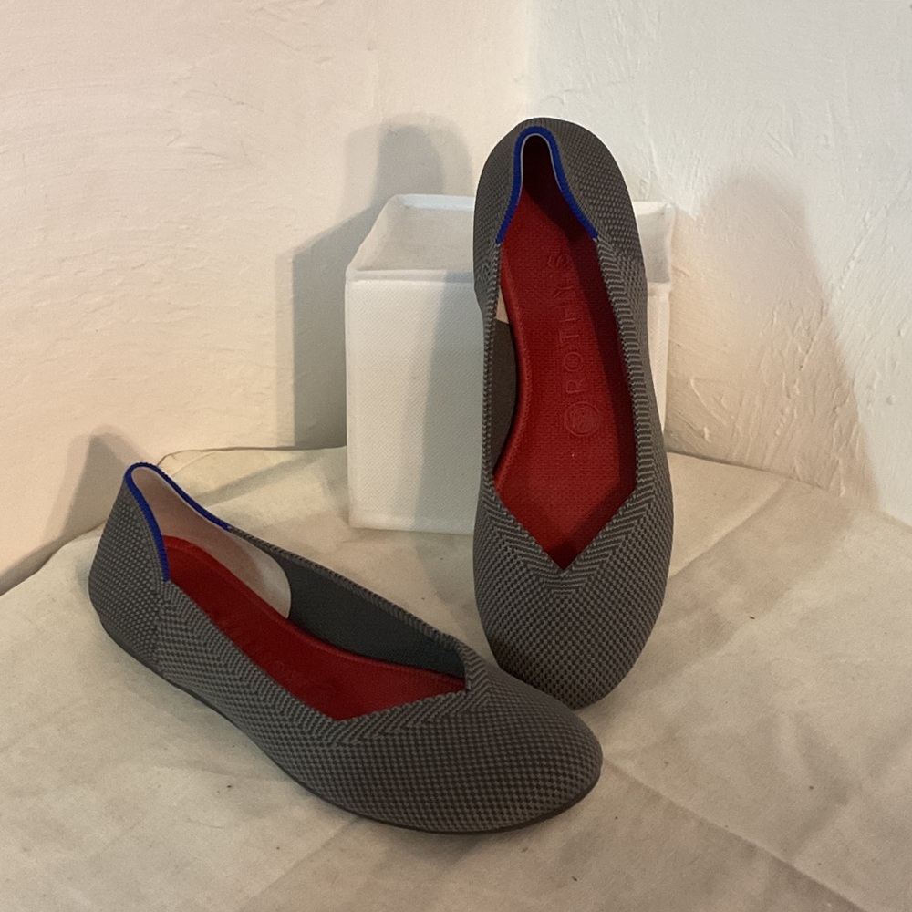 Rothy's Gray Flats with Red Insole and Blue Trim